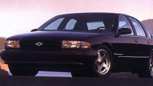 Illustration for article titled Old GM cashes out, Elon Musk won't sell out, and small cars are cool again